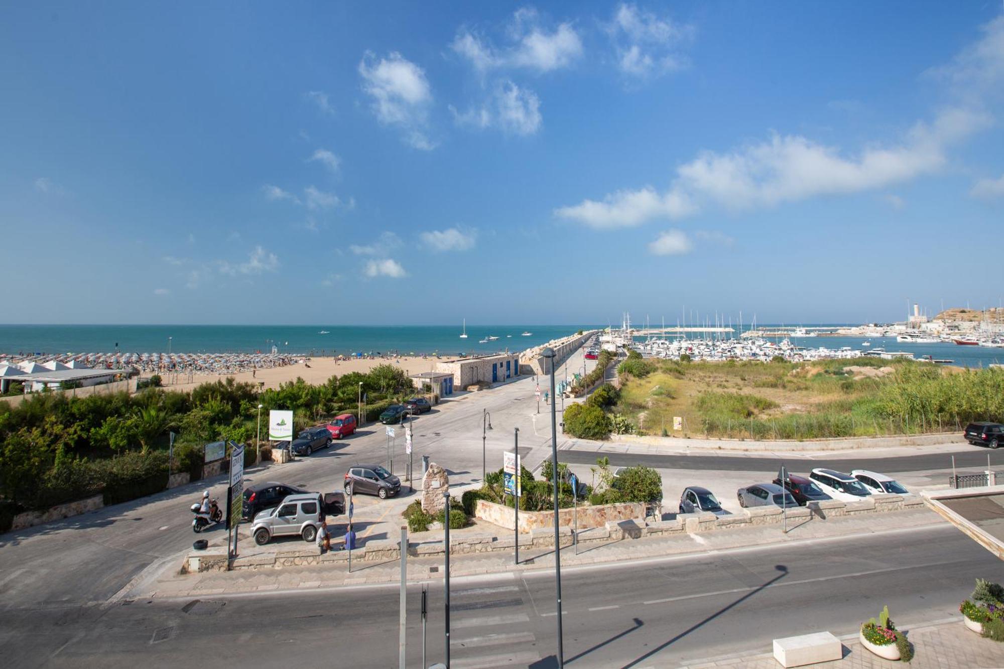 Le Dune Luxury Rooms В'єсте Екстер'єр фото